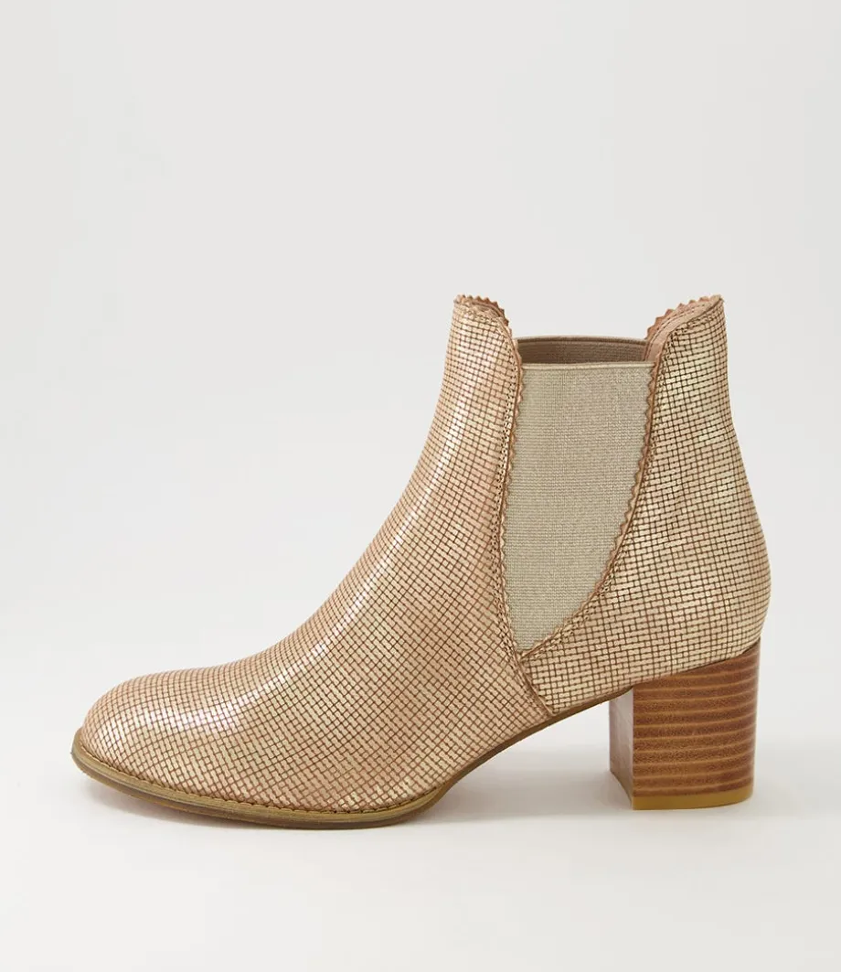 Sadore Gold Cut Leather Chelsea Boots<DJANGO & JULIETTE Shop