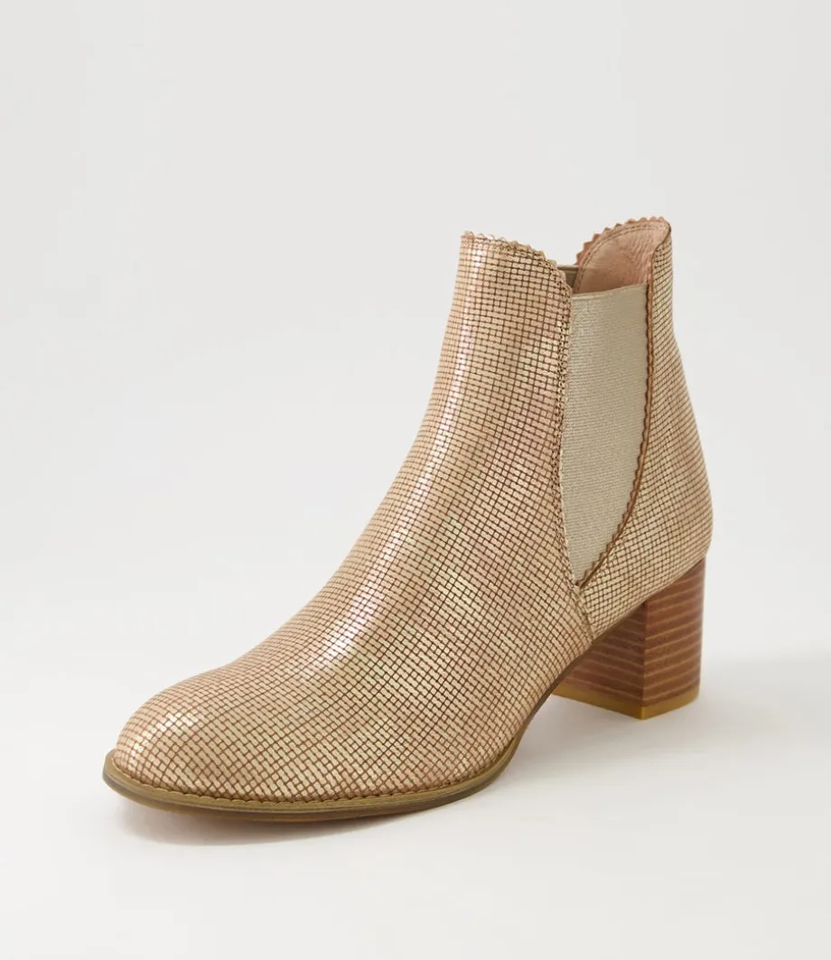 Sadore Gold Cut Leather Chelsea Boots<DJANGO & JULIETTE Shop