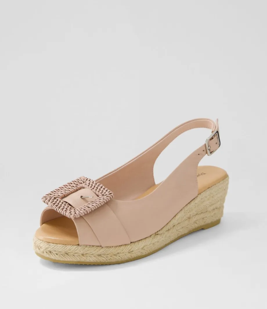 saloso_rose_leather_buckle_sandals_1.webp Saloso Rose Leather Buckle Sandals<DJANGO & JULIETTE Best Sale