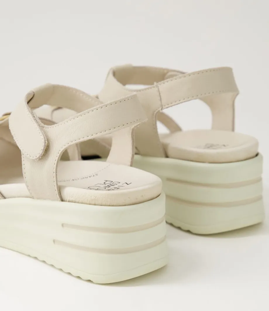 sharrell_xw_almond_leather_sandals_4.webp Sharrell Xw Almond Leather Sandals<ZIERA Cheap