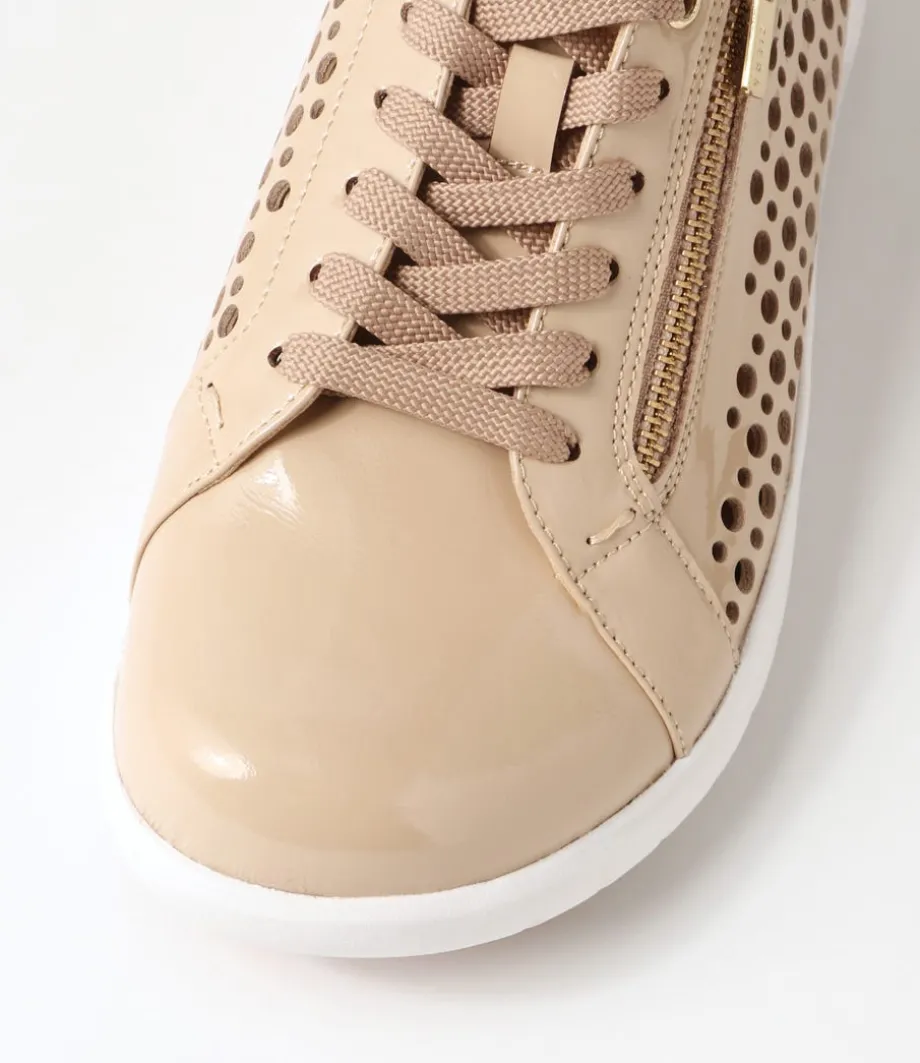shovo_xf_latte_wrinkle_patent_sneakers_3.webp Shovo Xf Latte Wrinkle Patent Sneakers<ZIERA Fashion