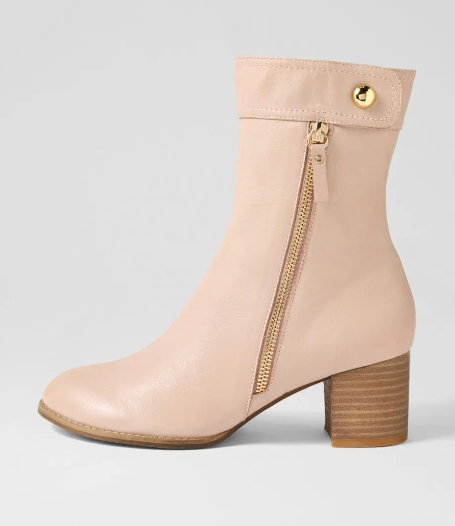 Skyy Nude Leather Chelsea Boots<DJANGO & JULIETTE Hot