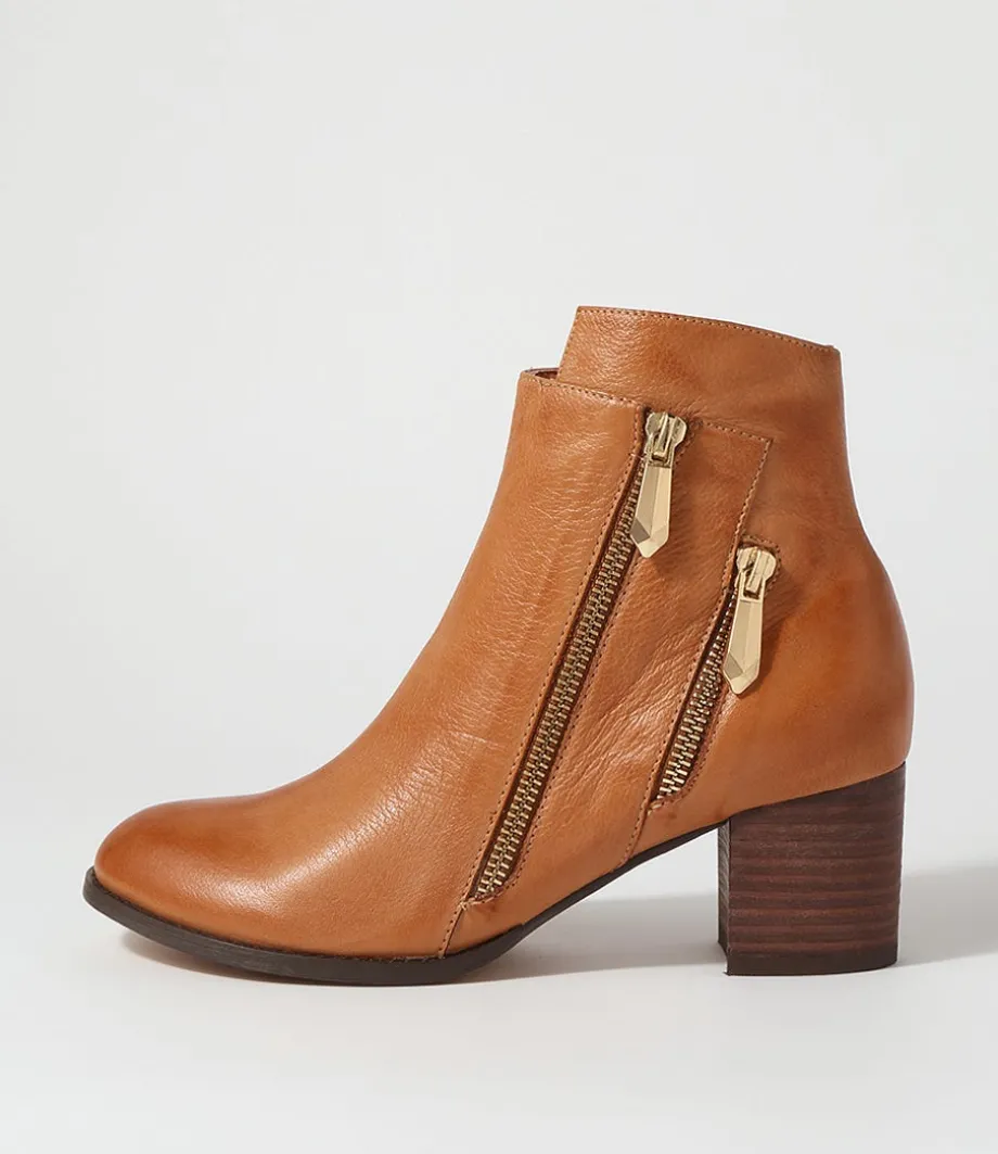 Slaine New Tan Choc Leather Chelsea Boots<DJANGO & JULIETTE Best