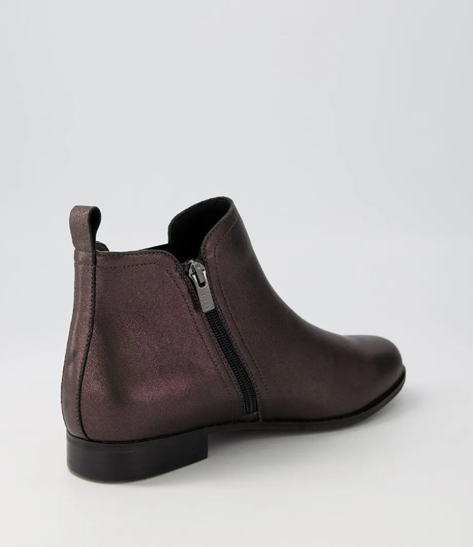 talia_xf_black_glow_leather_chelsea_boots_2.webp Talia Xf Black Glow Leather Chelsea Boots<ZIERA Best Sale
