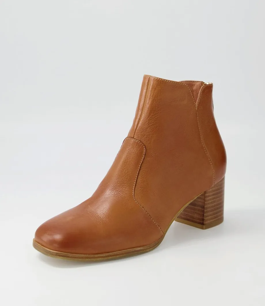 Vascal Tan Leather Ankle Boots<DJANGO & JULIETTE Fashion