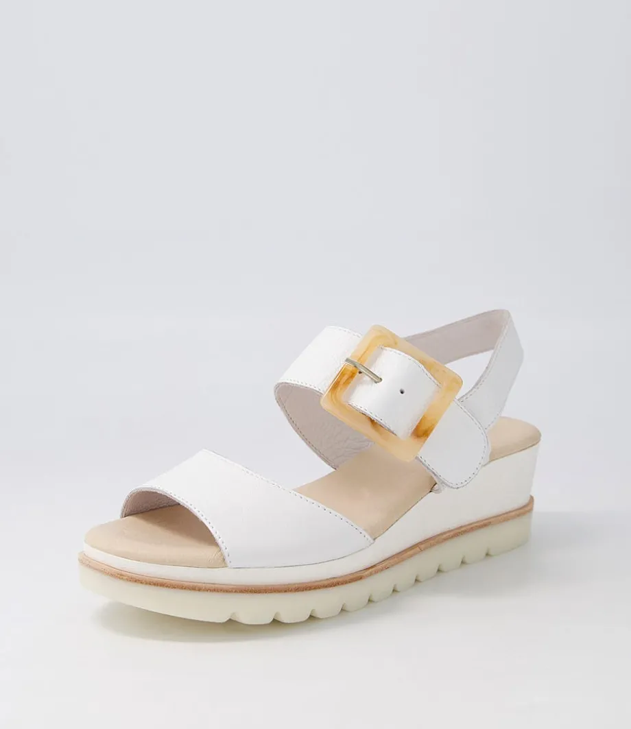 wacie_white_leather_sandals_1.webp Wacie White Leather Sandals<DJANGO & JULIETTE Outlet