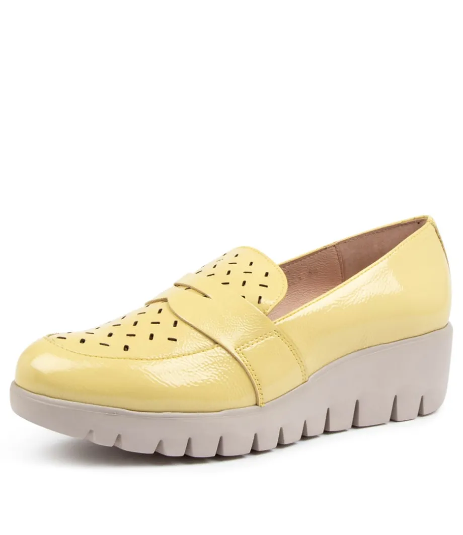 Wendie Yellow<WONDERS Online