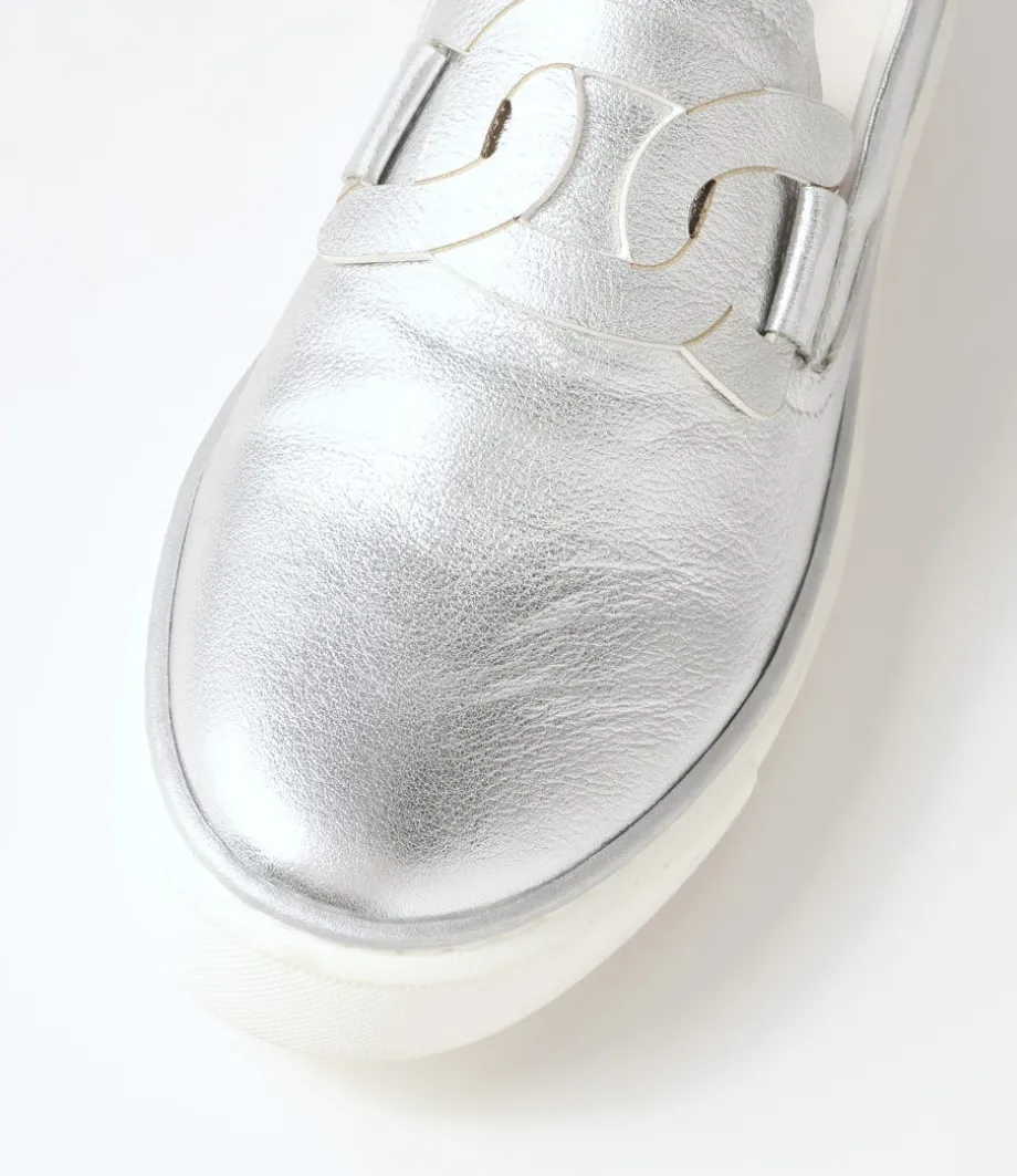 yinnit_silver_white_leather_sneakers_3.webp Yinnit Silver White Leather Sneakers<DJANGO & JULIETTE Shop