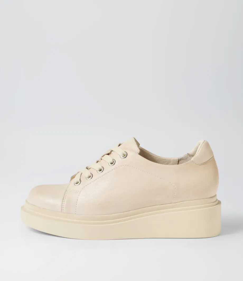 Zilyar Milk Leather Lace Up Flats<TOP END Flash Sale